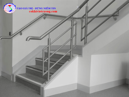 Cầu thang inox đẹp - Ảnh 10