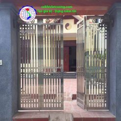 cửa inox 4 cánh