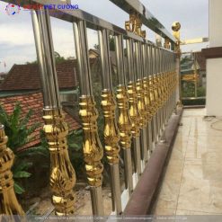 Mẫu lan can ban công inox mạ màu đẹp