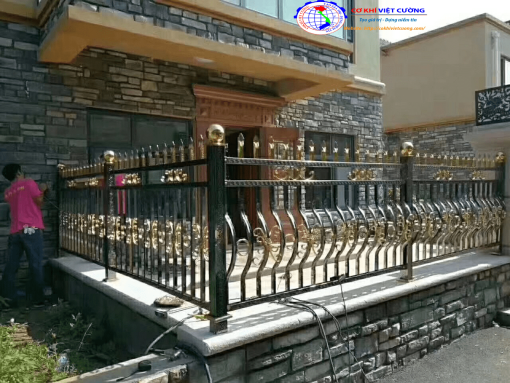 Mẫu Lan Can Ban Công Inox Đẹp 2024 - Ảnh 11