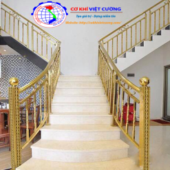 cầu thang inox màu