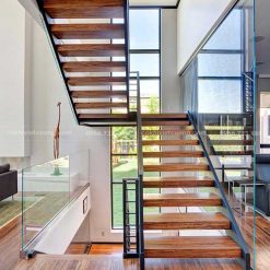 Cầu thang xương cá hộp kép