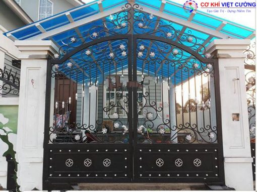 Báo Giá Cửa Cổng Sắt Nghệ Thuật Đẹp 2025 - Ảnh 2