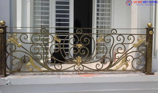 Thi công lan can ban công sắt nghệ thuật - Ảnh 14