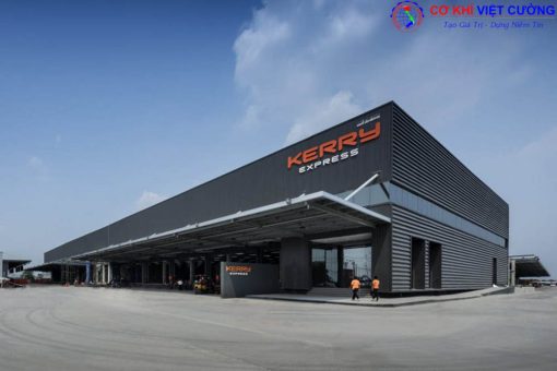 nhà xưởng với phần khung nhà thép