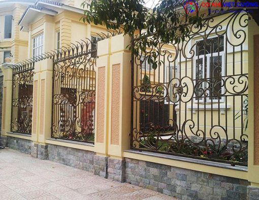 29 Mẫu Thiết Kế Hàng Rào Sắt Nghệ Thuật Đẹp Tại Hà Nội - Ảnh 17