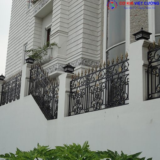 29 Mẫu Thiết Kế Hàng Rào Sắt Nghệ Thuật Đẹp Tại Hà Nội - Ảnh 5