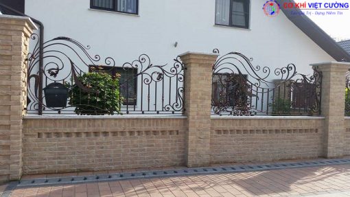 29 Mẫu Thiết Kế Hàng Rào Sắt Nghệ Thuật Đẹp Tại Hà Nội - Ảnh 3