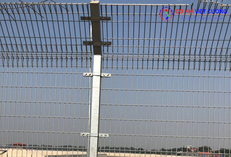 Hàng rào lưới thép mạ kẽm