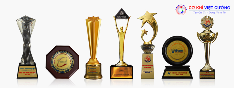 Các công ty sẽ giới thiệu và công bố những chứng nhận, giải thưởng mình có được trên website. 