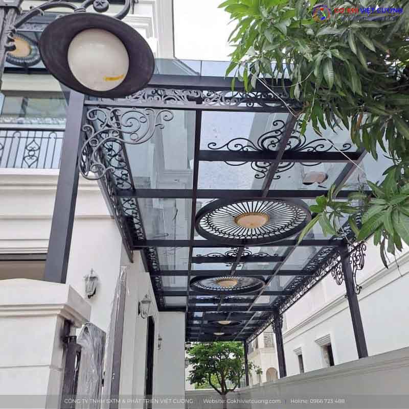 Mái kính cần việc bảo trì để duy trì chất lượng và tính thẩm mỹ