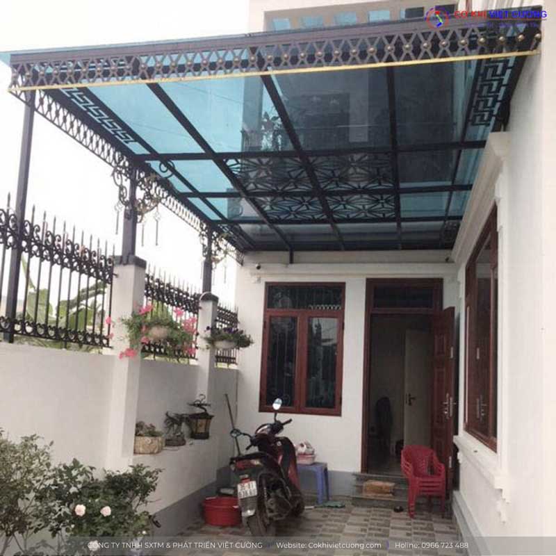 Mẫu mái kính cường lực thi công bởi Cơ khí Việt Cường tại Hà Nội