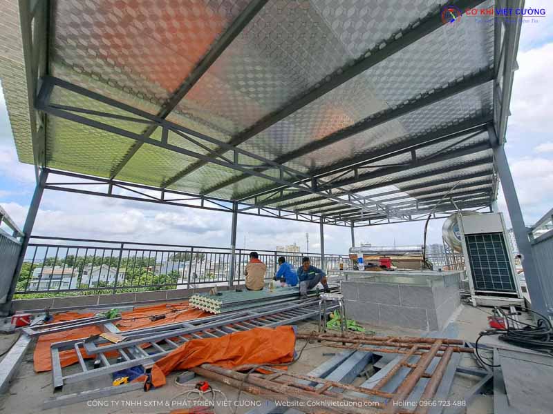 Mái tôn sân thượng thi công tại Thái Nguyên