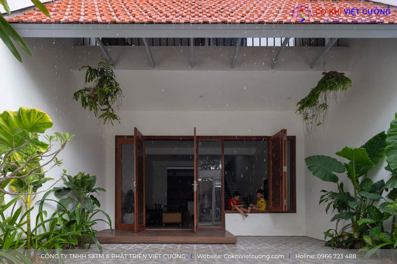 Vừa giúp che mưa nắng và là điểm nhấn trong thiết kế