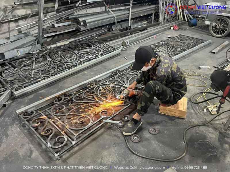 Quy trình thiết kế và thi công cửa cổng sắt quyết định rất nhiều đến chất lượng