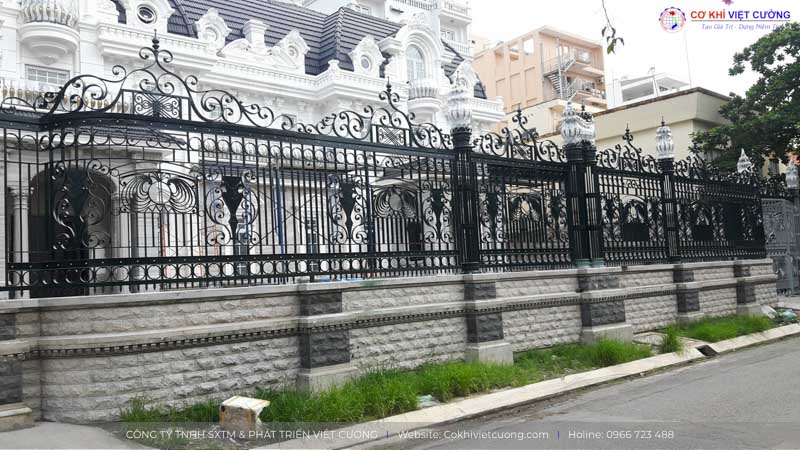 Mẫu hàng rào sắt nghệ thuật đẹp