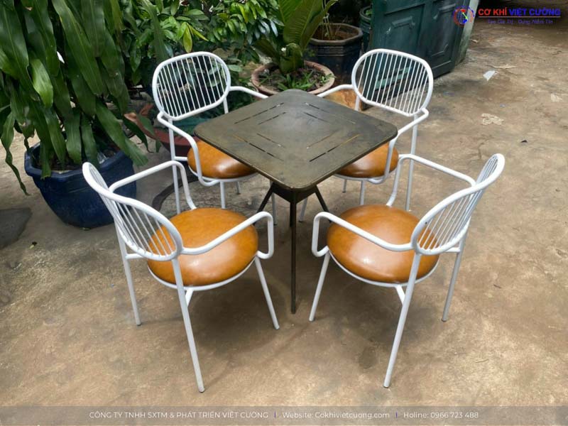 Mẫu bàn ghế sắt đẹp cho quán cafe