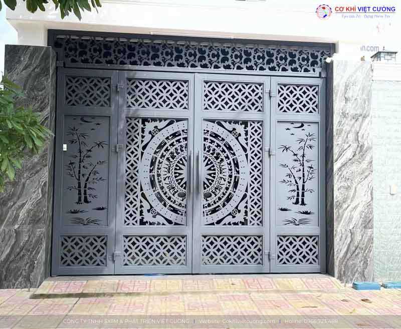 Cửa cổng sắt CNC đẹp cho nhà phố