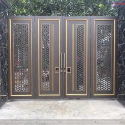 Cửa cổng sắt CNC phong cách hiện đại cho nhà phố