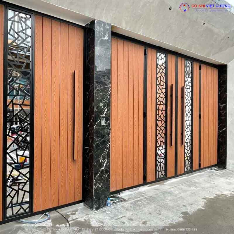 Cửa cổng sắt CNC đẹp cho nhà phố
