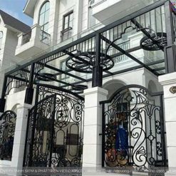 Cổng sắt và mái kính sắt nghệ thuật tại Từ Sơn - Bắc Ninh