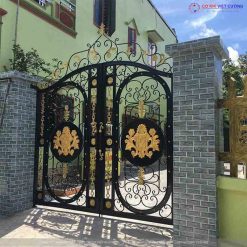 Cửa cổng sắt 2 cánh thi công tại Đông Anh - Hà Nội