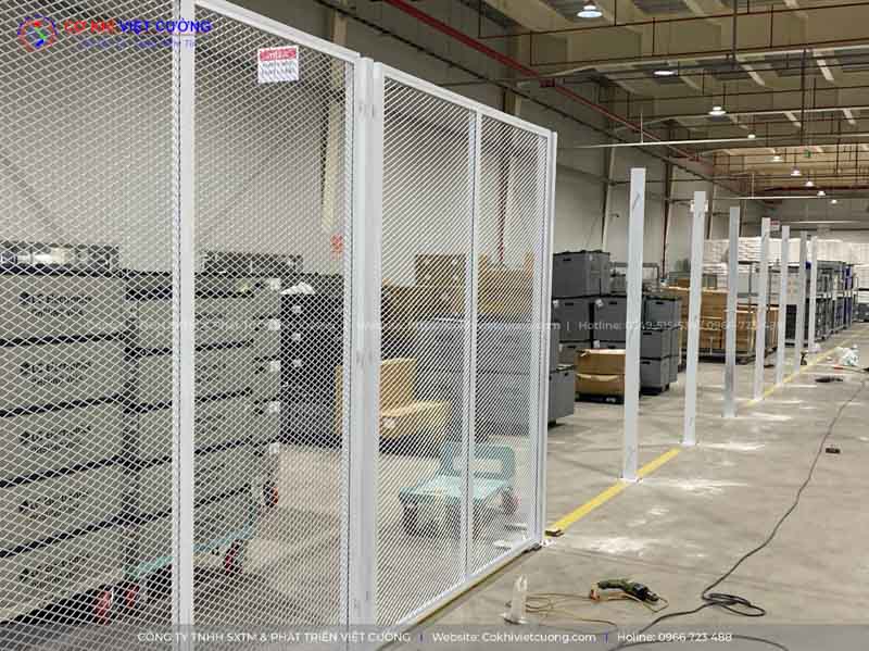 Lắp đặt rào thép quây kho công ty JRW Việt Nam - KCN Tràng Duệ