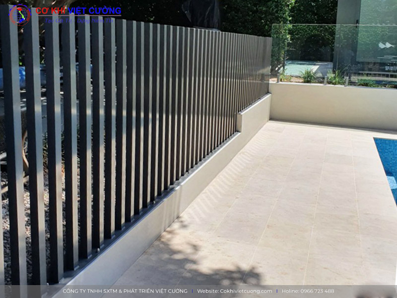 Mẫu hàng rào đẹp bằng inox cao cấp