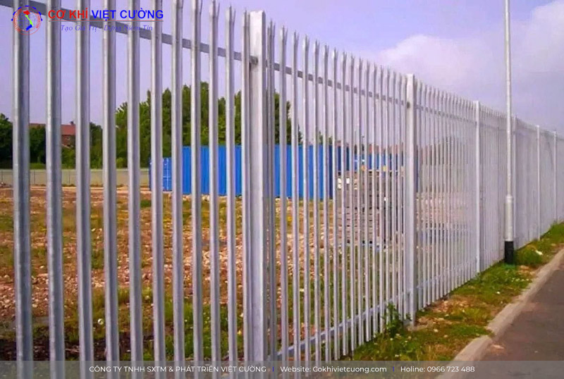 Mẫu hàng rào đẹp bằng inox cao cấp