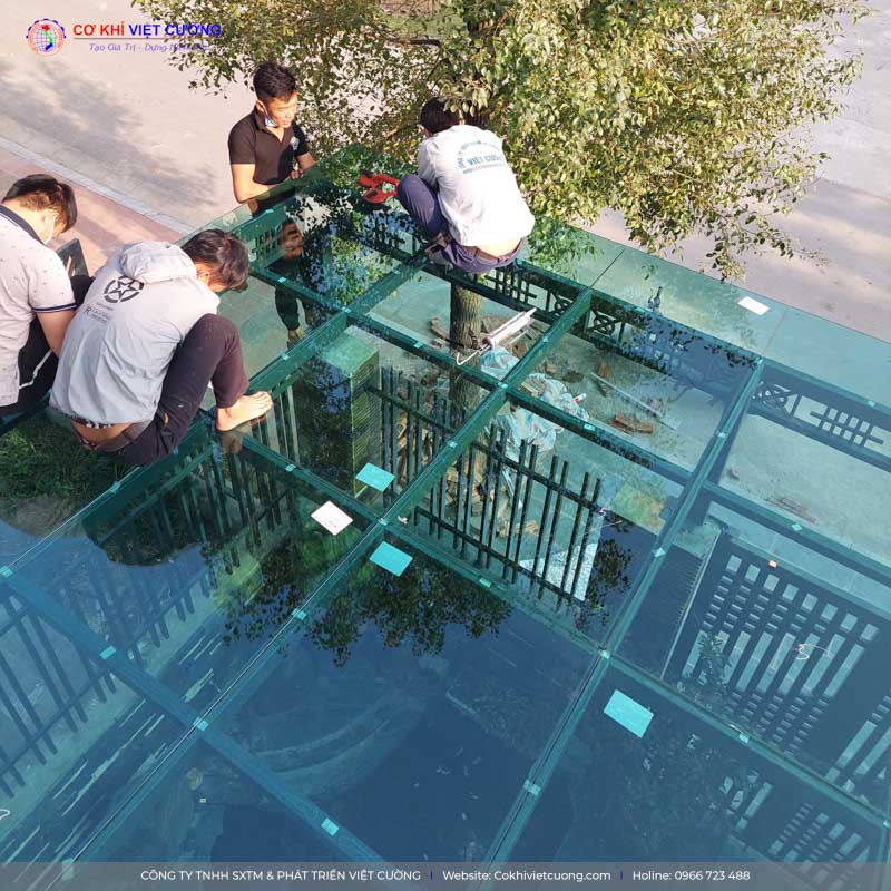 Quá trình thi công không đảm bảo có thể gây thấm dột trong khi khách hàng sử dụng