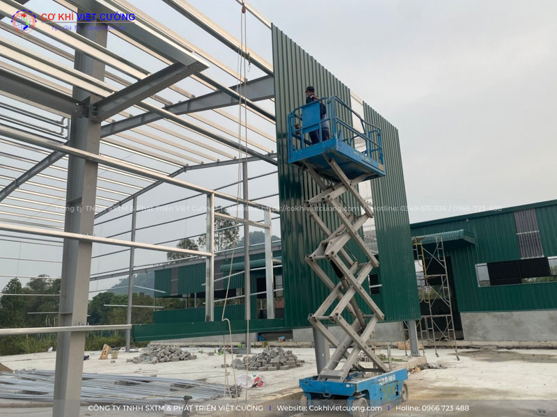 Cơ khí Việt Cường thi công nhà kho khung thép tại Ninh Bình